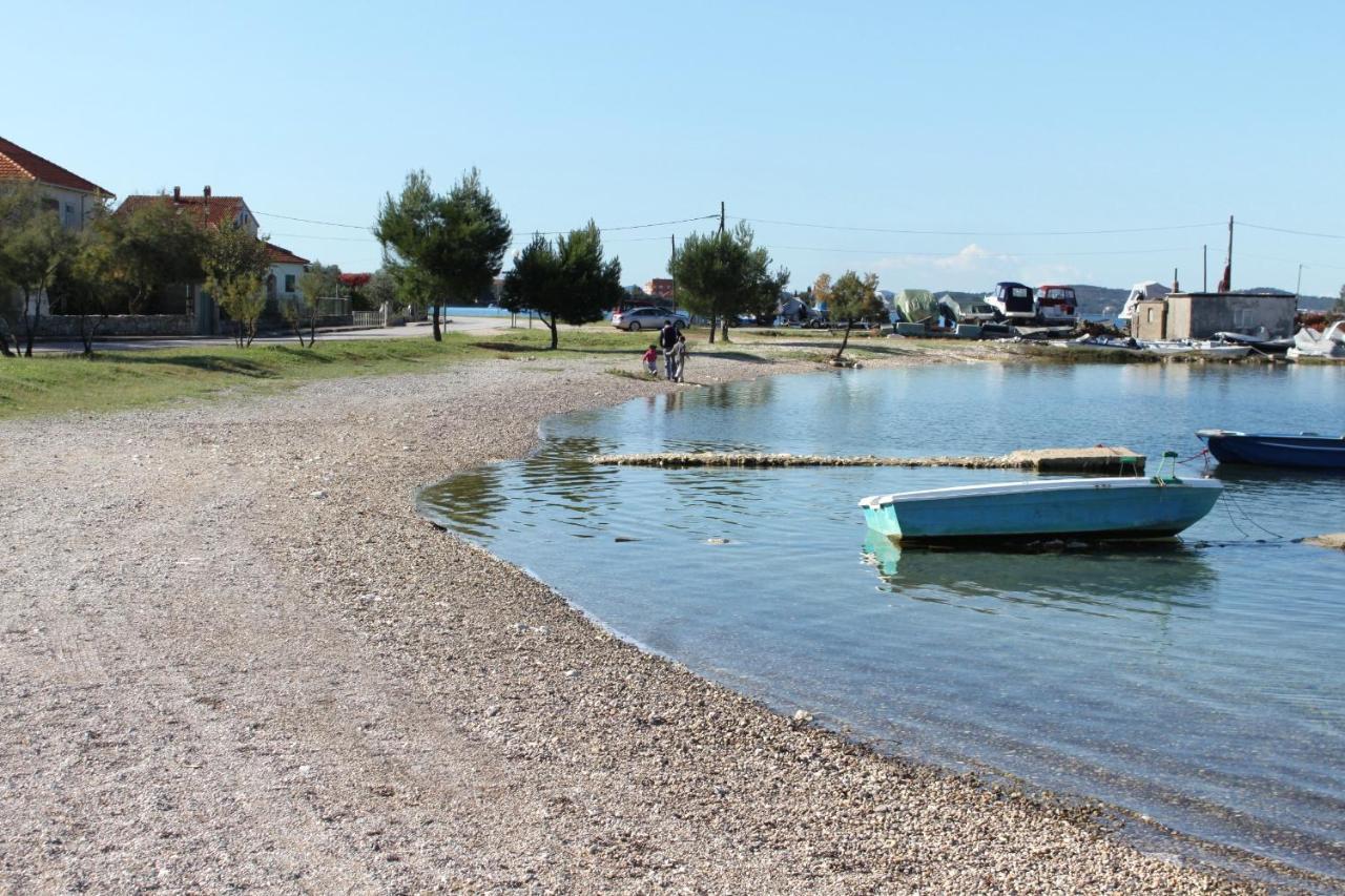 Apartments With A Parking Space Sukosan, Zadar - 14681 المظهر الخارجي الصورة